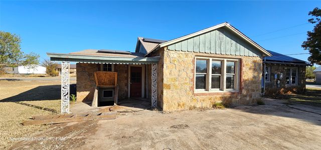 601 Main Street, Lawn, TX 79530