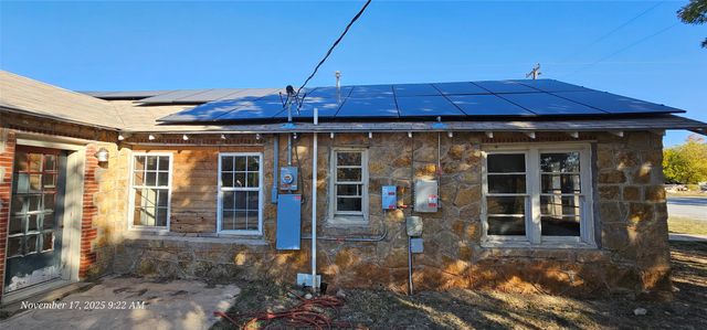 601 Main Street, Lawn, TX 79530