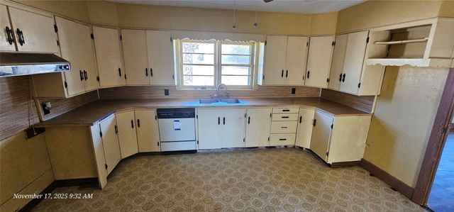 601 Main Street, Lawn, TX 79530