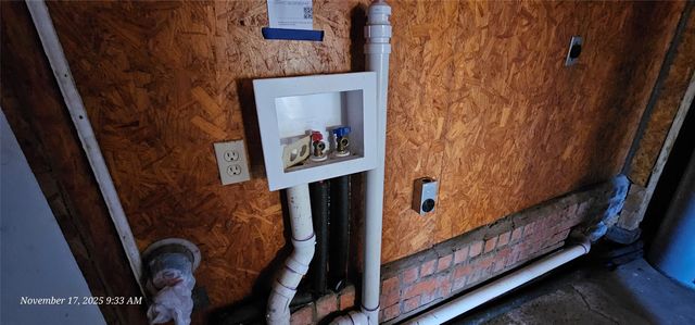 601 Main Street, Lawn, TX 79530