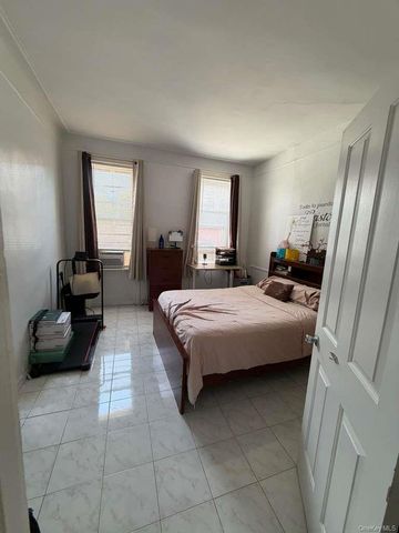 74-14 65th Street, Glendale, NY 11385