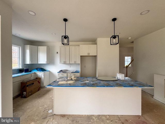 639 NOAHS LANDING DR, Bumpass, VA 23024