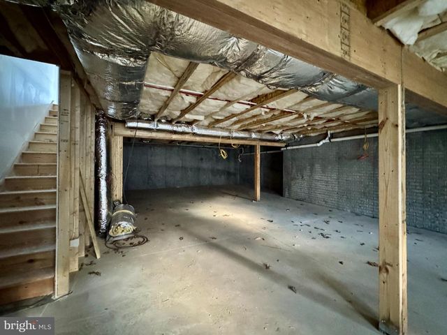 639 NOAHS LANDING DR, Bumpass, VA 23024