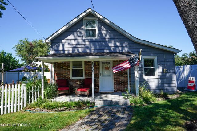1034 3rd Avenue, Wall, NJ 07719