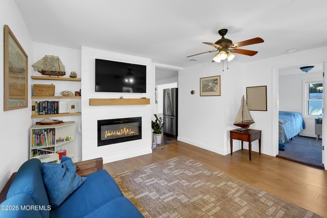 1034 3rd Avenue, Wall, NJ 07719