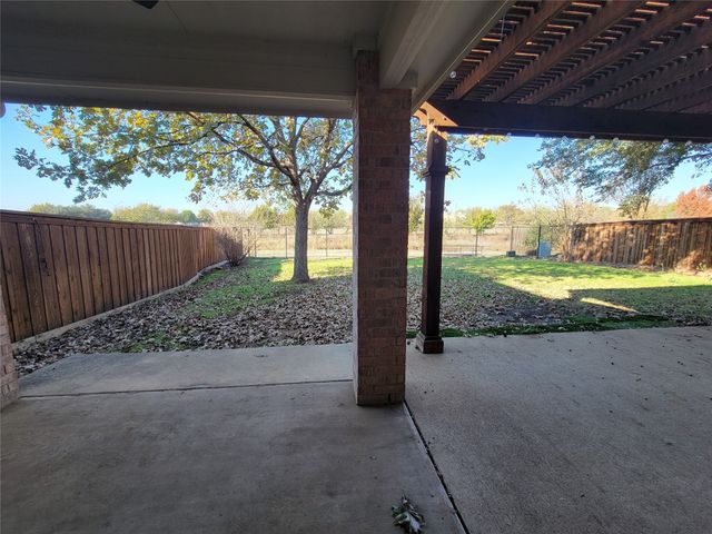 9717 Sinclair Street, Fort Worth, TX 76244