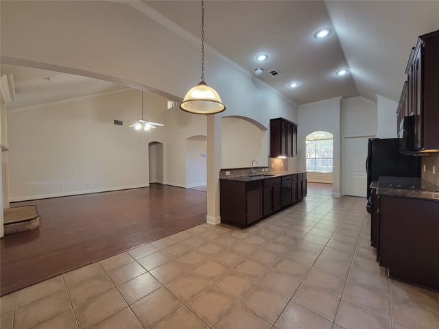 9717 Sinclair Street, Fort Worth, TX 76244