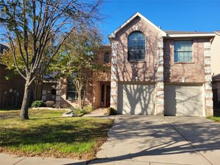 9717 Sinclair Street, Fort Worth, TX 76244