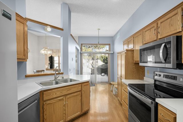 4125 Arbor Lane, Eagan, MN 55122