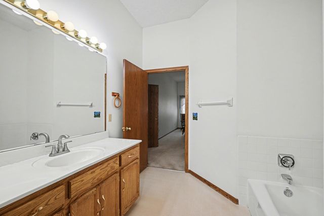 4125 Arbor Lane, Eagan, MN 55122