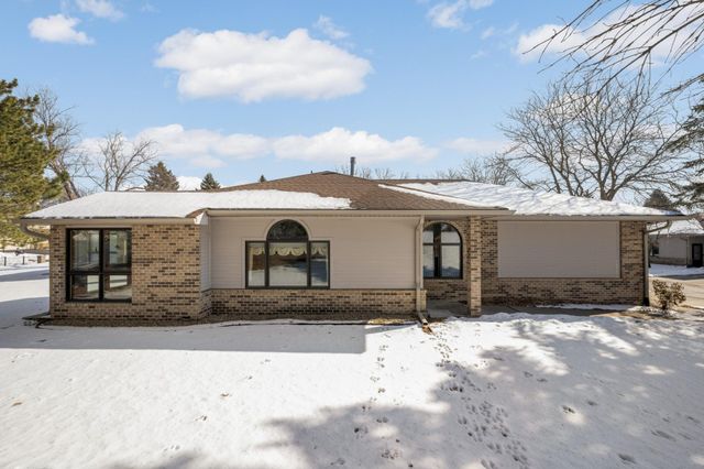 4125 Arbor Lane, Eagan, MN 55122