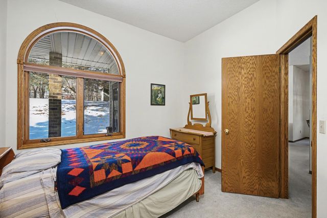 4125 Arbor Lane, Eagan, MN 55122