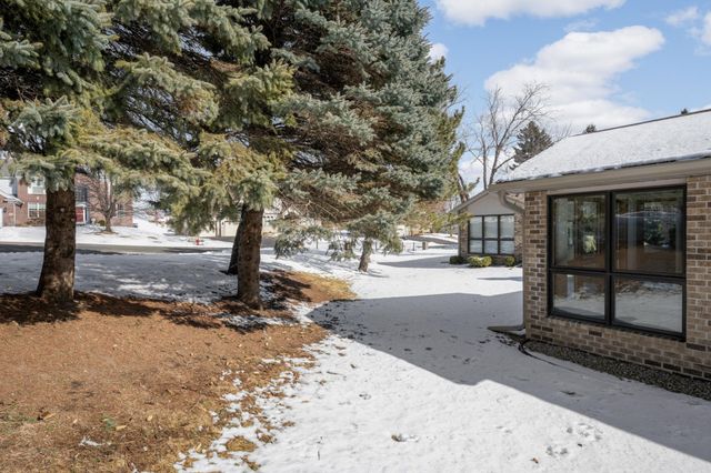 4125 Arbor Lane, Eagan, MN 55122