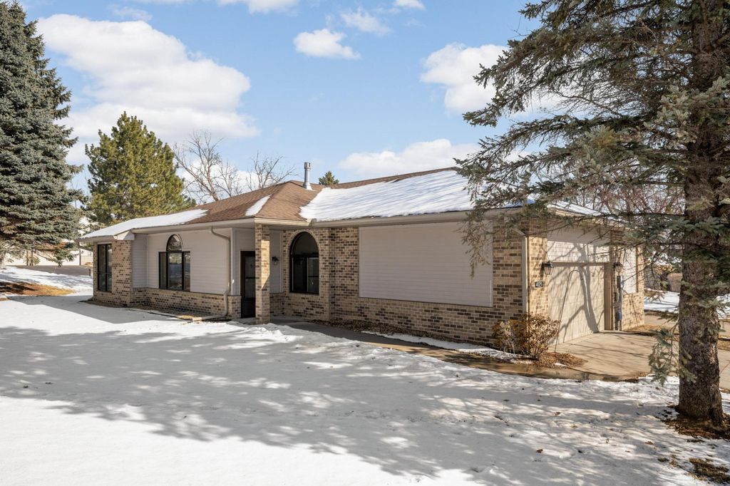 4125 Arbor Lane, Eagan, MN 55122