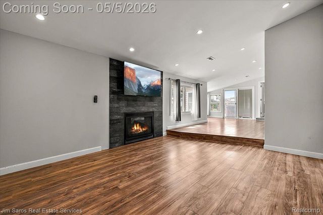22470 Wildwood Street, St. Clair Shores, MI 48081