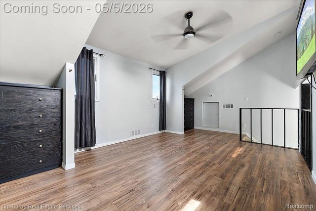 22470 Wildwood Street, St. Clair Shores, MI 48081