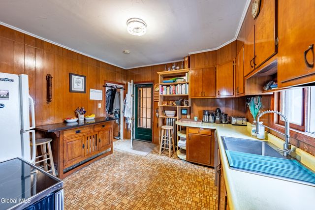 1 Harris Avenue, Mechanicville, NY 12118