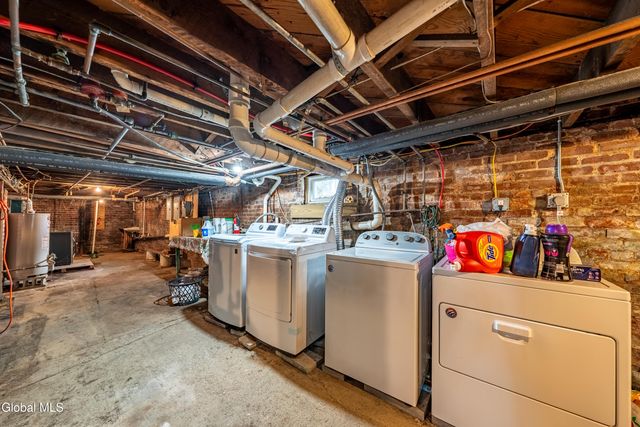 1 Harris Avenue, Mechanicville, NY 12118