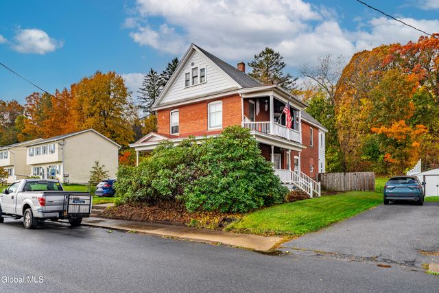 1 Harris Avenue, Mechanicville, NY 12118