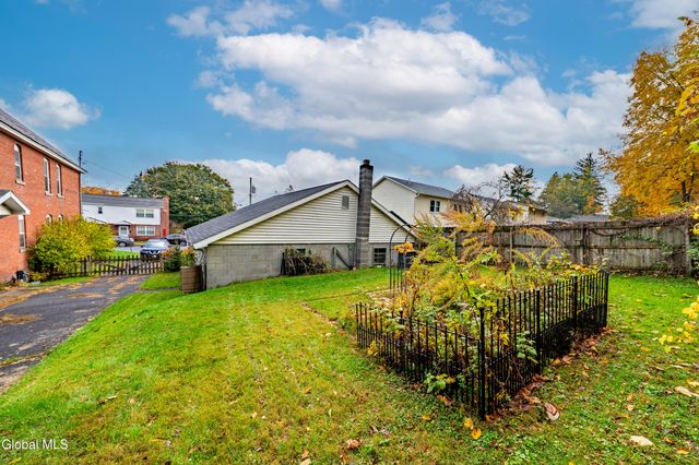 1 Harris Avenue, Mechanicville, NY 12118