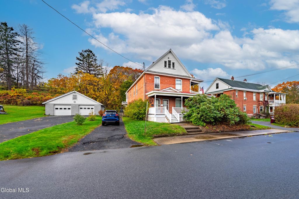 1 Harris Avenue, Mechanicville, NY 12118