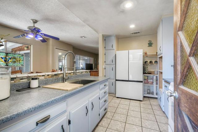 2731 Sarver Lane, San Marcos, CA 92069