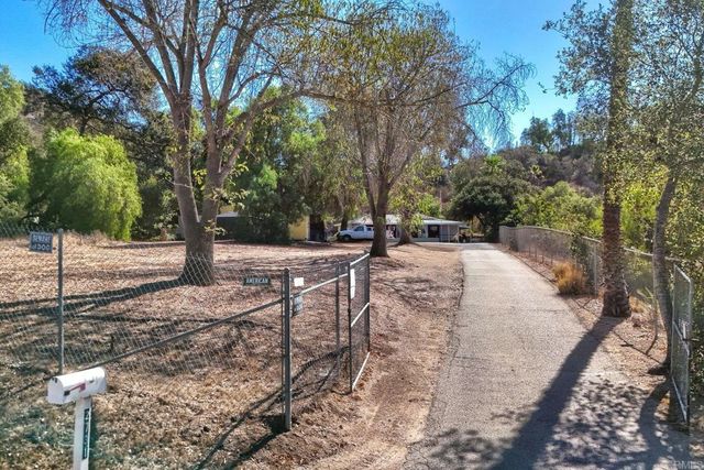 2731 Sarver Lane, San Marcos, CA 92069