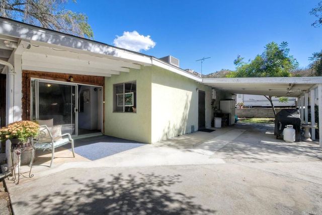 2731 Sarver Lane, San Marcos, CA 92069