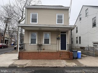 151 2ND ST #UNIT 2, Bordentown, NJ 08505