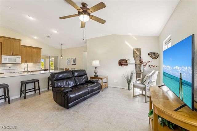 2931 NW 18th TER, Cape Coral, FL 33993