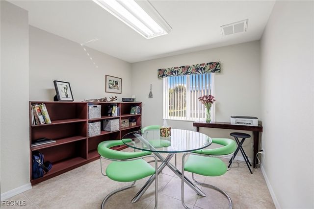 2931 NW 18th TER, Cape Coral, FL 33993