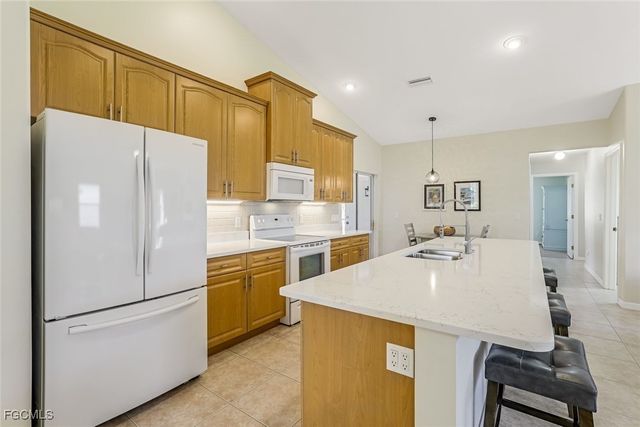 2931 NW 18th TER, Cape Coral, FL 33993