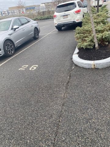 9 Independence Ave 307, Braintree, MA 02184