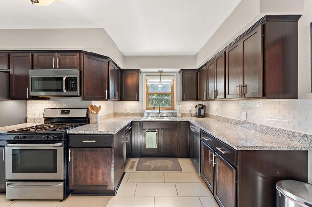 239 18th Avenue S, South Saint Paul, MN 55075