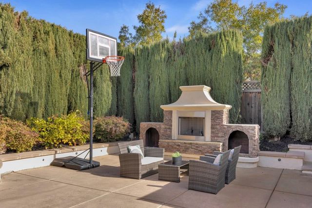 1747 Nursery Way, Pleasanton, CA 94588