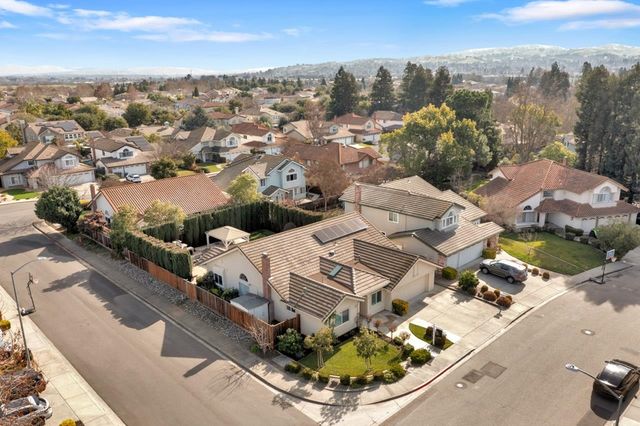 1747 Nursery Way, Pleasanton, CA 94588