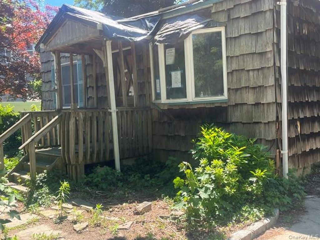 82 4th Street, Lake Ronkonkoma, NY 11779 — photo 2