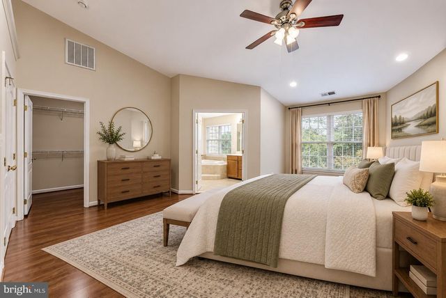 43619 PICKETTS CORNER TER, Ashburn, VA 20148