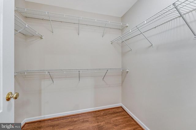 43619 PICKETTS CORNER TER, Ashburn, VA 20148