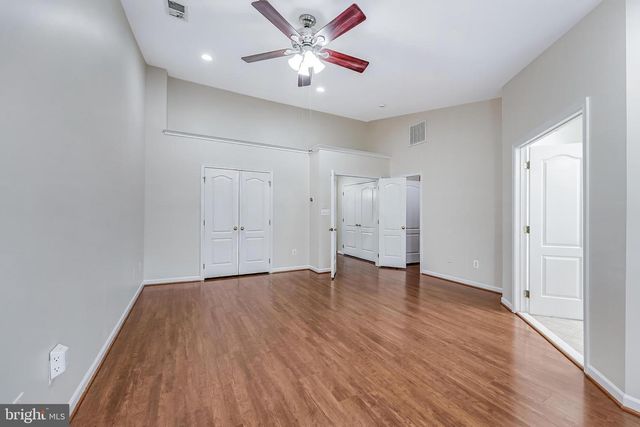 43619 PICKETTS CORNER TER, Ashburn, VA 20148
