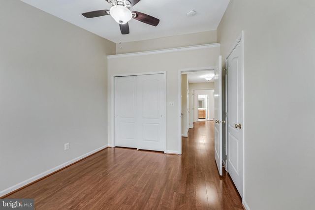 43619 PICKETTS CORNER TER, Ashburn, VA 20148