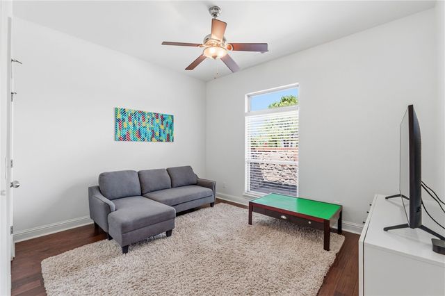 1605 SW Rosedale Avenue, Bentonville, AR 72713