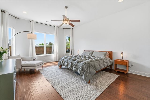1605 SW Rosedale Avenue, Bentonville, AR 72713