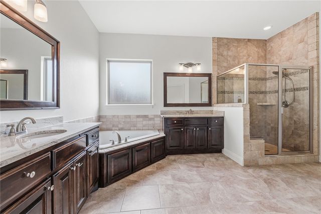 1605 SW Rosedale Avenue, Bentonville, AR 72713