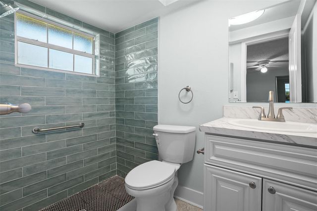 4110 HAMPTON DRIVE, New Port Richey, FL 34652