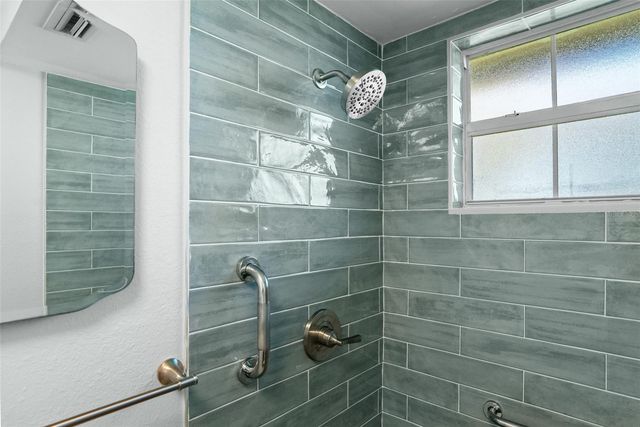 4110 HAMPTON DRIVE, New Port Richey, FL 34652