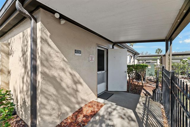 4110 HAMPTON DRIVE, New Port Richey, FL 34652