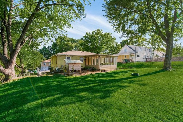 4616 Berry Road, Kansas City, KS 66106