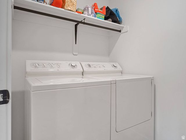 45 E VANTAGE DR, North Salt Lake, UT 84054