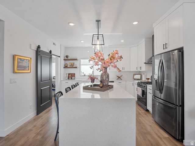 45 E VANTAGE DR, North Salt Lake, UT 84054